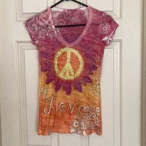 Romeo & Juliet Couture Pink Graphic Fitted Tee